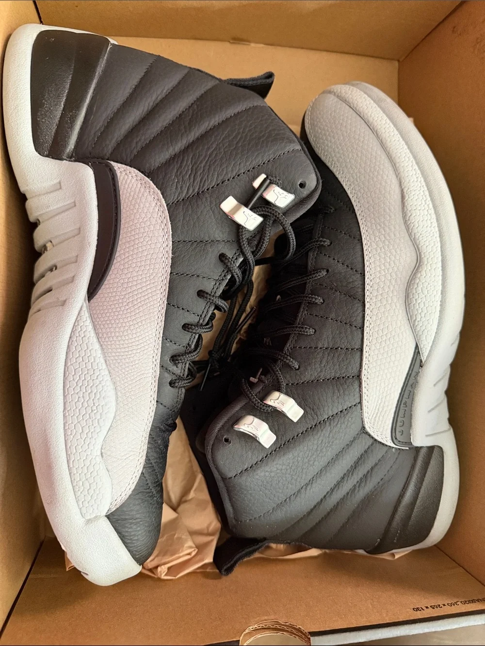 Retro Jordan 12 Wolfe Gray